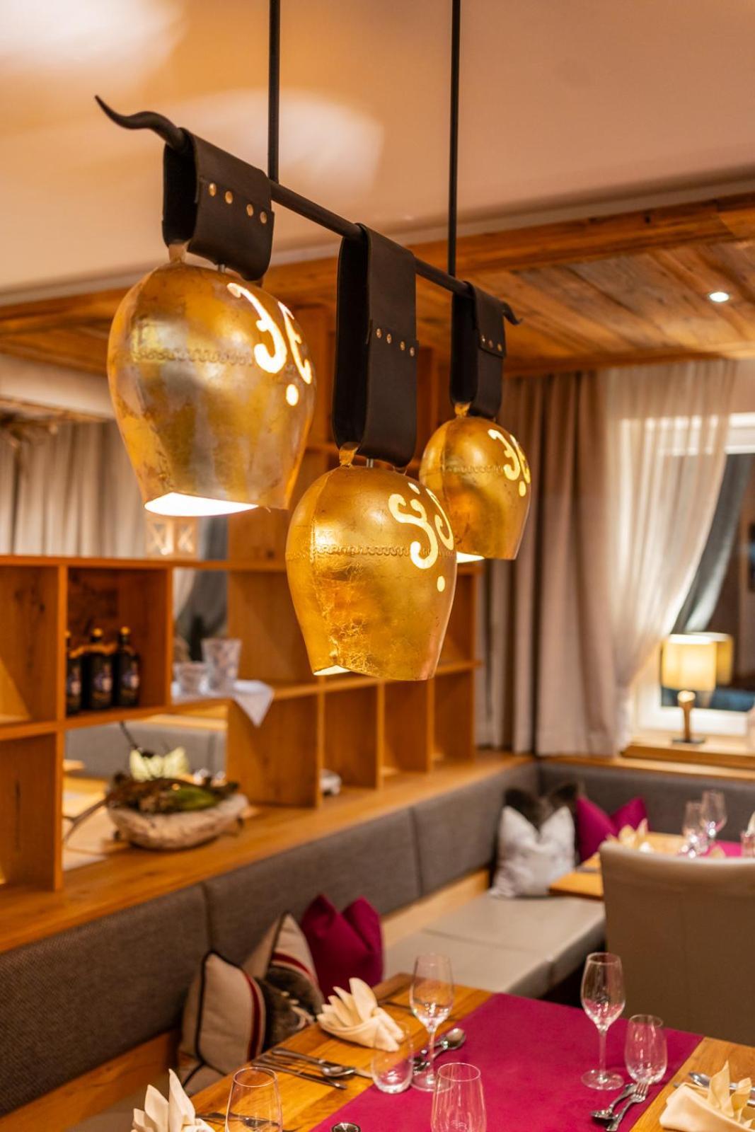 Wander- Und Wellnesshotel Kanzler Bad Mitterndorf Exterior photo