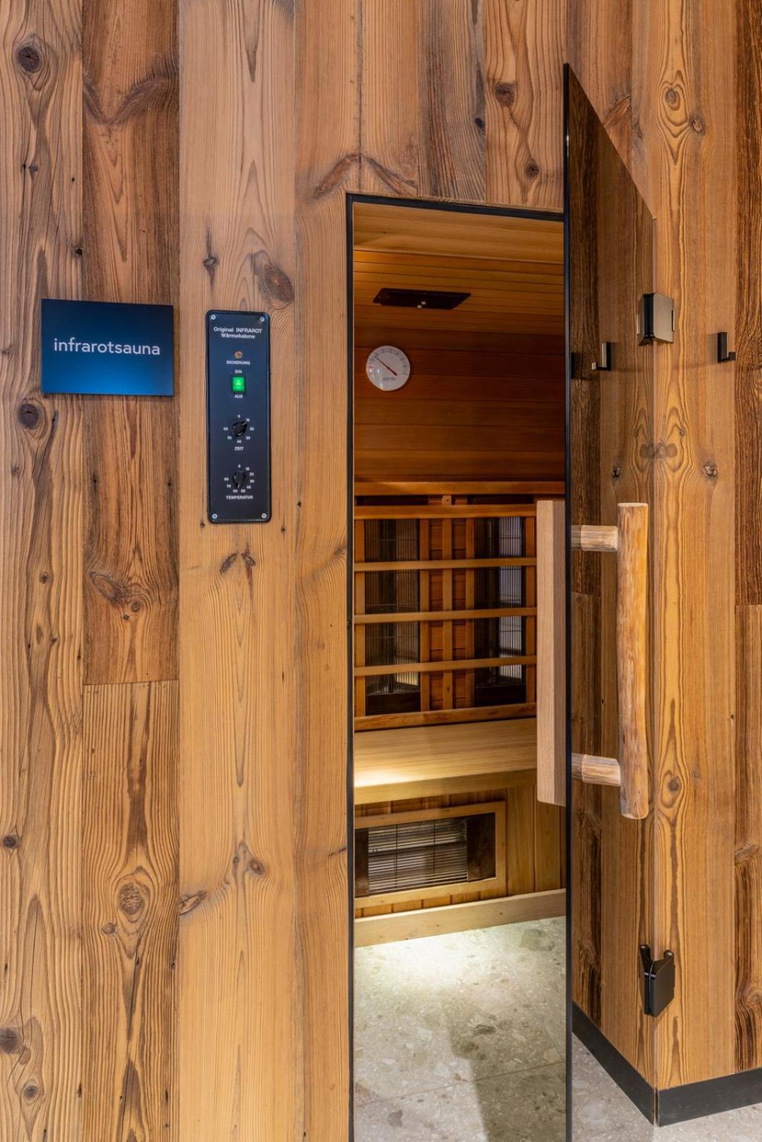 Wander- Und Wellnesshotel Kanzler Bad Mitterndorf Exterior photo